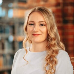 Kätriin-Eliis_Haamer_ruut